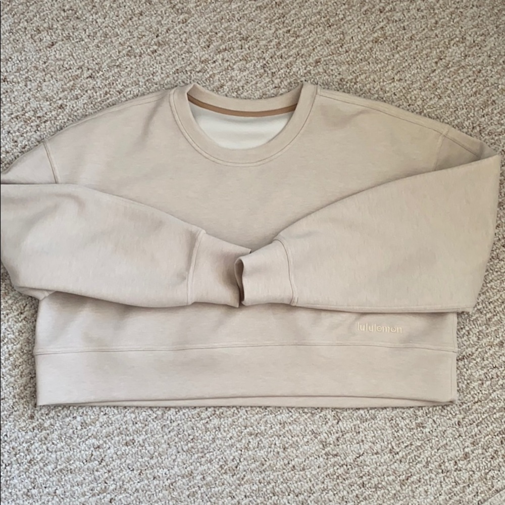 Lululemon Perfectly Oversized Cropped Crew Soft
